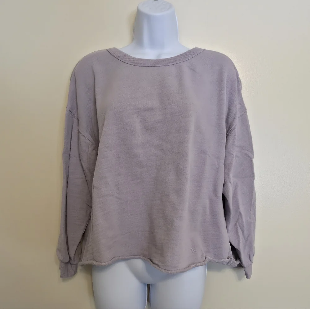 Women's Universal Thread Lavender Crewneck Sweater, Large
